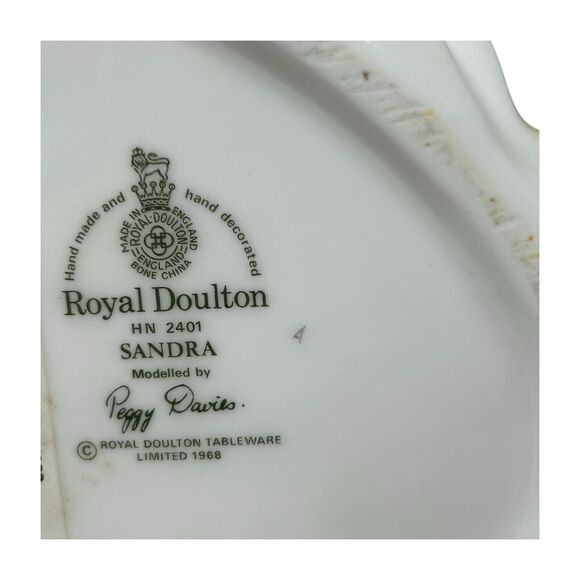 Royal Doulton Sandra HN 2401 Figurine Peggy Davies August Hand Painted Porcelain - Picture 11 of 14